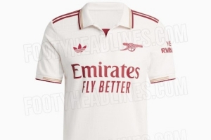 阿森纳新赛季第三球衣谍照：白色主色调+红+金，门将服为绿色