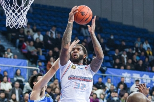 媒体人：山东已和克里斯达成续约协议 后者拒绝了辽宁不错的报价