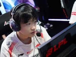 状态已经调整回来了？AL横扫JDG取得两连胜 胜率提升至50%