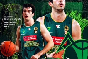 去年落选&曾为快船打夏联 班南顶替麦克唐纳进入澳大利亚12人名单