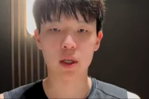 青岛是我的主场 现在是你们的！杨瀚森助阵中国小学生篮球联赛