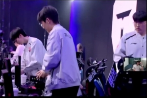 Cryin：AL太吃野辅前期的联动了 Kael不能玩软辅 73开的BP