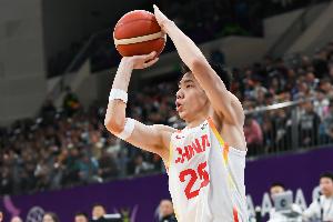 媒体人：主场哨&更强对抗我们都预想过了 男篮硬实力在东道主之上