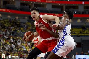 苏群：中国男篮首胜藏自我博弈 阵容实验与不确定性值得关注