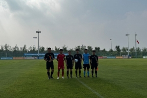 青少年足球联赛男子U15组总决赛 上海海港U15以3比2大连英博U15