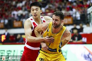 王俊杰：感谢郭指导给自己的机会 他赛后夸我今天完成得不错