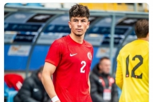 记者：19岁土耳其左后卫卡拉卡将免签加盟米兰未来队