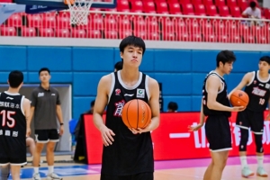 广州加时2分憾负吉林 CBA夏季联赛启东站两胜一负收官