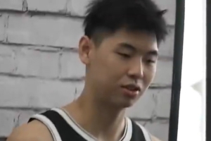 杨毅：姚主席当时倡导CBA减薪 是不是鼓励运动员出国打球？