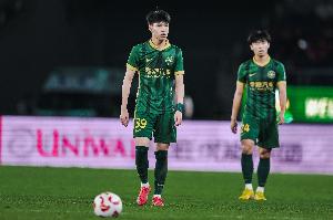 媒体人评中超赛程调整：参加国字号叫为国争光，踢联赛的都不是人