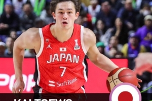 媒体人：这次日本队主要问题在控球 泰福斯-海主控表现是灾难级的