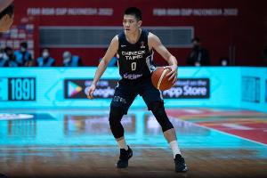 关键时刻没顶住！林庭谦12中6拿22分 末节仅3分&错失扳平罚球