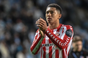 卫报预测桑德兰：倒二降级；损失小贝林&引援规模大或难以融合