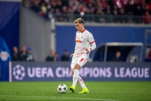 斯基拉：埃尔马斯正在推动重返那不勒斯，谈判进展积极