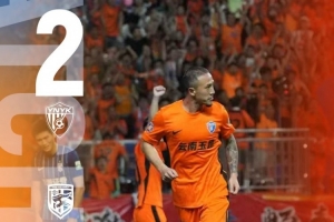 云南玉昆2-1击败武汉三镇，我们的主场不败纪录延续到了7场！