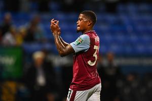 德天空：罗马首次正式报价希望引进利昂-贝利，被维拉拒绝