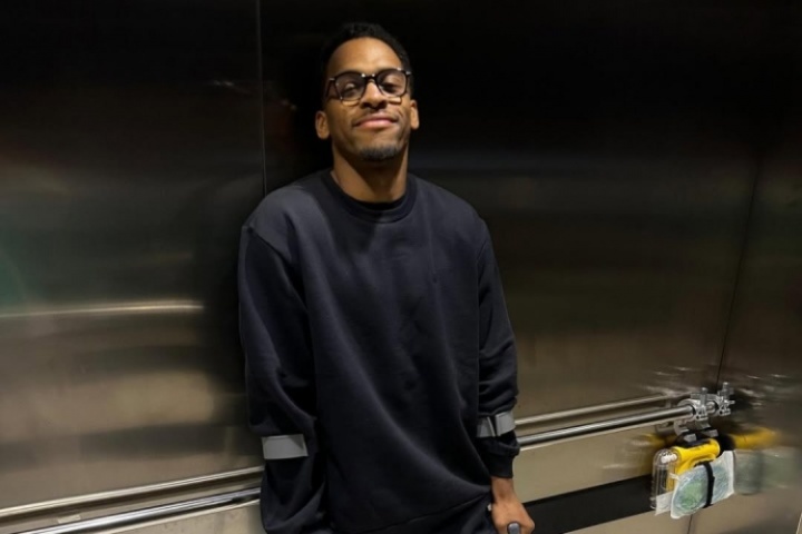 廷伯：养伤期间我环球旅行游遍欧美亚，直到俱乐部说“太多了”