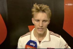 厄德高中场休息还要被采访引不满，球迷：荒谬！让球员去专注比赛