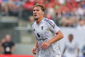 米兰对手出现罗马诺：那不勒斯与曼联直接接触询问租借霍伊伦