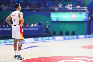 苏群谈中国男篮归化：篮协的设想是先让俱乐部寻找自己归化的可能