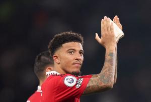 记者：罗马已与曼联就桑乔转会达成协议，但球员仍未同意加盟