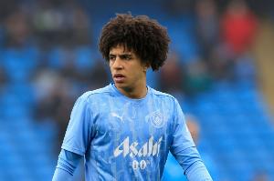 邮报：里科-刘易斯即将与曼城续约至2030年