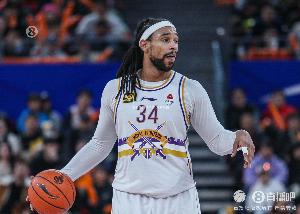 都下大本了！辽粤都给萨林杰报了税后120万 外援工资帽税后235万