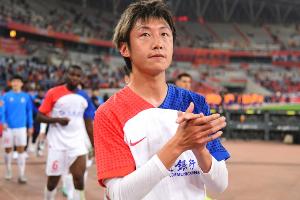 记者：申花客战海牛左路将由陈晋一+徐皓阳两位左脚球员搭档
