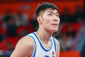 直播吧：曾繁日可能离队 同曦2+1合同签约内线马鑫鑫