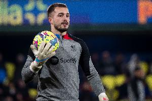 RMC：巴黎门将特纳斯在与比利亚雷亚尔进行深入谈判，进展良好