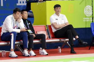 媒体人：广东广州各取所需 广东有梭哈的味道 纸面看很有希望冲冠