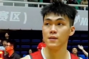 庞峥麟完成了这个赛季在NBL的最后一场比赛 衷心地祝愿他前途无忧