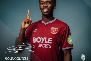 西汉姆联官方：摩纳哥21岁中场马加萨加盟，球员也可胜任中卫