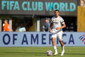 图赫尔：我和阿诺德通过电话，解释了此次未征召他的原因