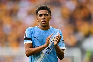 官方：刘易斯和奥赖利退出本期英格兰U21，留在曼城接受伤病评估