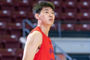 媒体人：崔永熙已经回国 今天落地就看了阅兵仪式