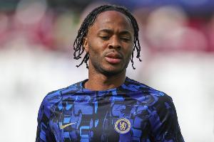 30岁没球踢！BBC：斯特林2年薪水共3000万，蓝军不愿付全额遣散费