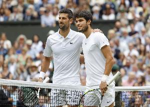 真打不过！德约科维奇本赛季大满贯半决赛面对阿卡&辛纳一盘未赢