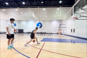 赴美训练！赵继伟社媒晒照记录洛杉矶之旅