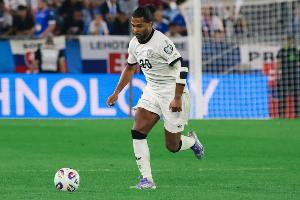 小黑胖→黑旋风？30岁格纳布里单刀奔袭写意挑射 合同年6场2球3助