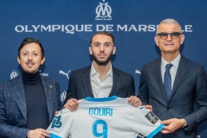 记者：签下杰克逊前拜仁曾询问马赛前锋古伊里，但球员想要留队