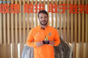 一个半月之前，我们还认为这只是瓦科一个平平无奇的进球...