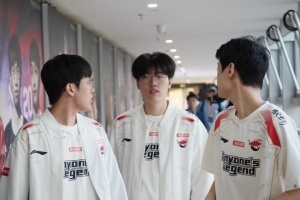 AL成功击败iG挺进下一轮 即将与JDG决出败者组决赛资格