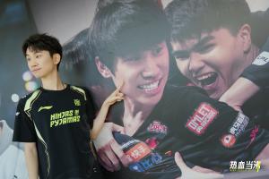 B神的理解！Doinb在第一局赛后预言今日BO5一定打满。