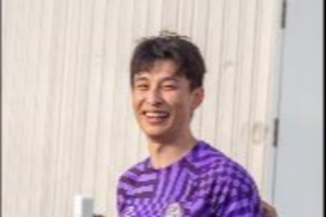 今天是巴顿30岁的生日，让我们祝他生日快乐！