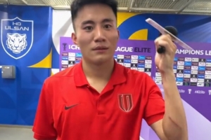 甘超：洲际比赛肯定是比咱们的联赛节奏快，裁判也没有多少停顿