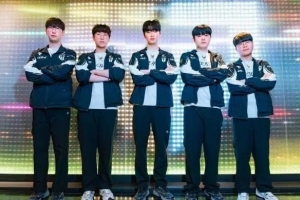 Chovy：队伍优势在于，不利的局势下总能找到突破口