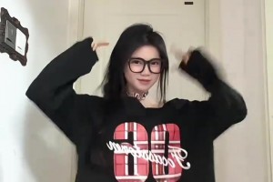 好看好美的湖人球迷，小姐姐每个动作都跳到我心坎了