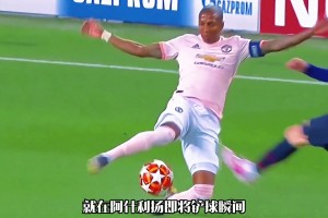 那可是19梅啊！面对阿什利扬如此凶猛的攻势，梅西仅用一招便化解