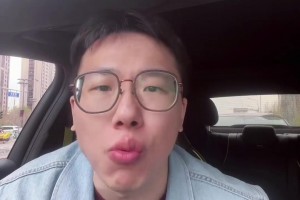 孔祥宇抨击詹姆斯：本能赢的局 是不是着急下班想走了啊？